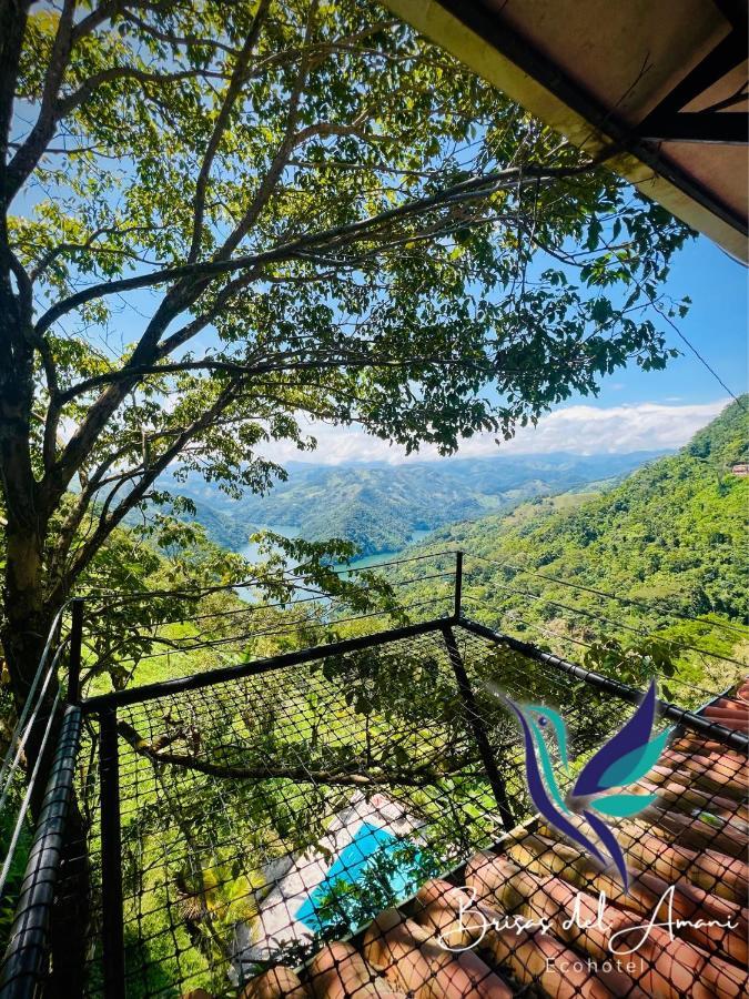 Ecohotel Brisas Del Amani Norcasia Exteriér fotografie